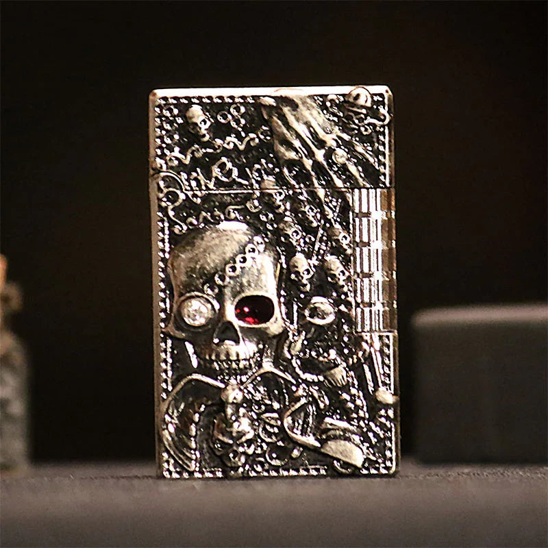 SKULL ÇAKMAK